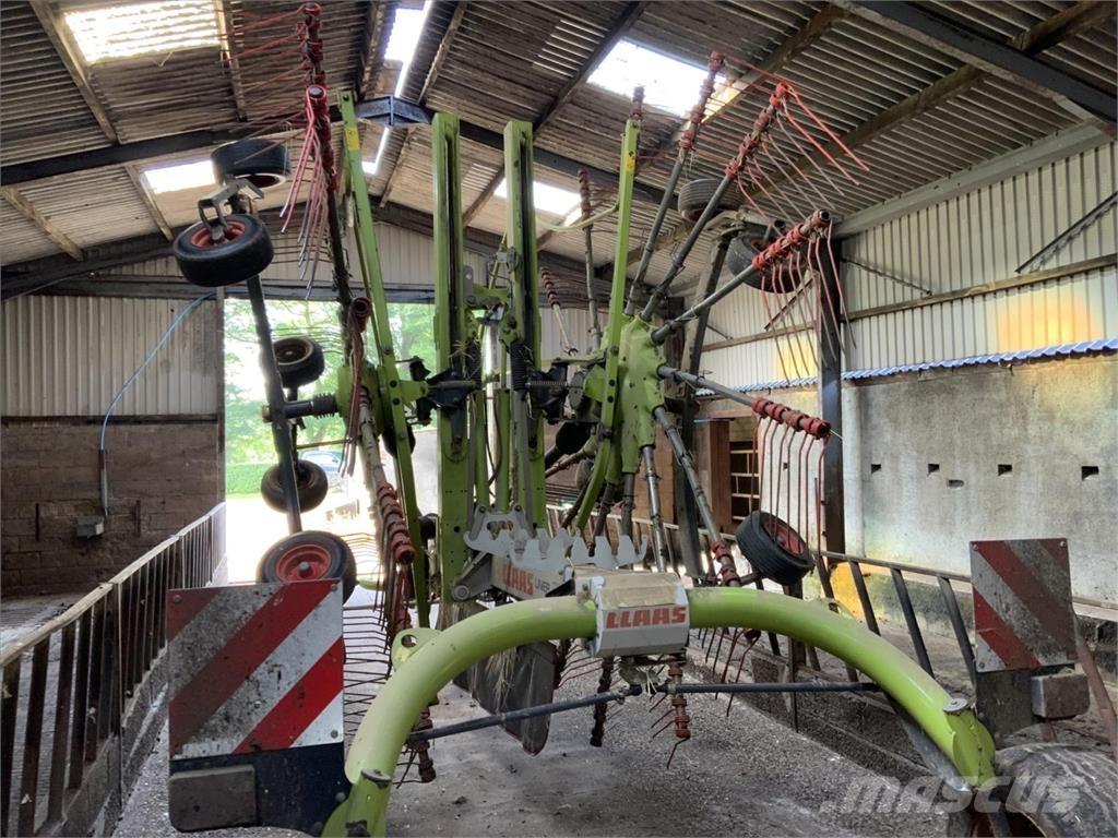 CLAAS LINER 2900 犁耙和摊草机