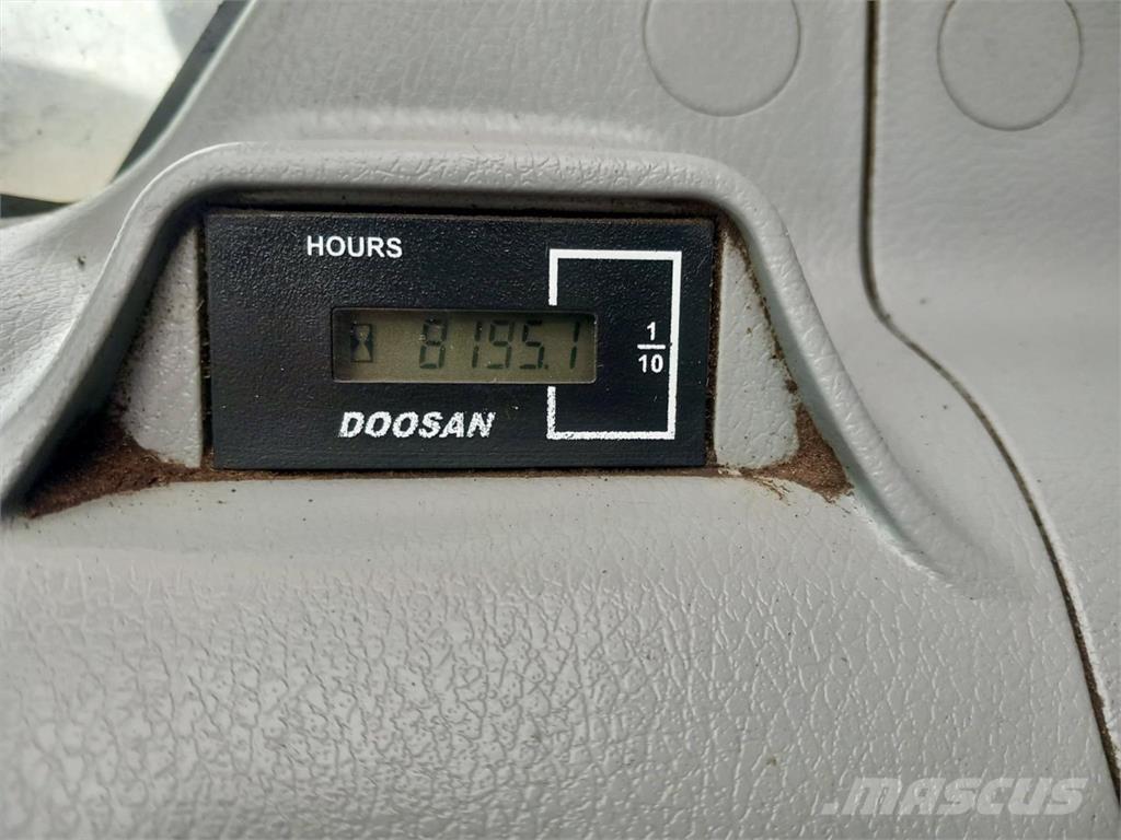 Develon DX140LC-5 农业机械-其他