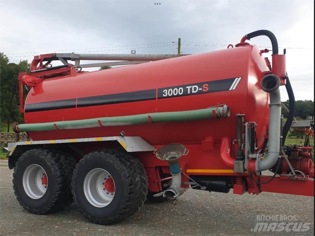 Hi-Spec 3000 TD-S 撒肥机