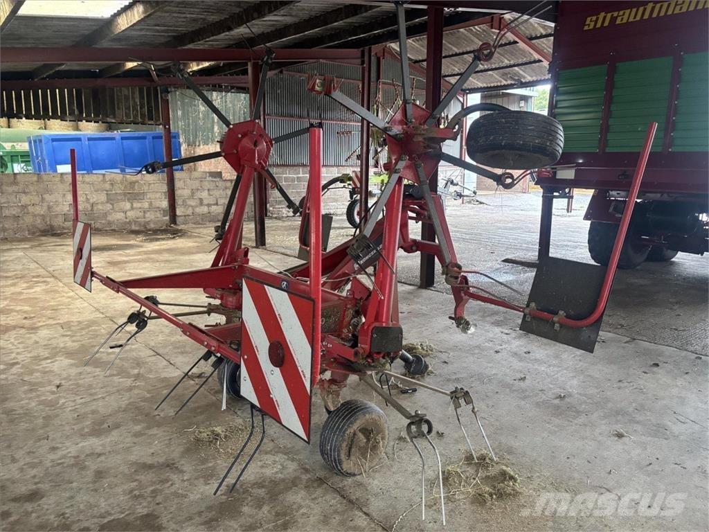 Kongskilde Z555 犁耙和摊草机