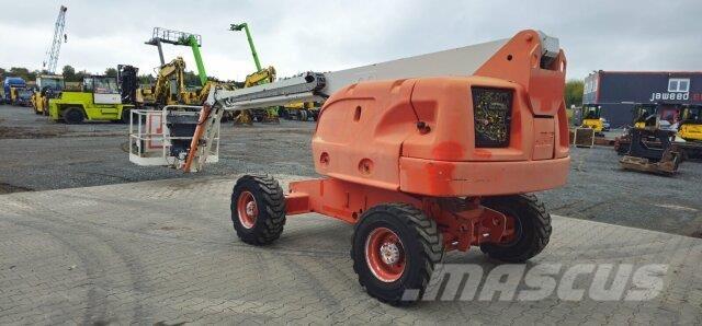 JLG JLG 460 SJ / 16 Meter 曲臂高空工作平台
