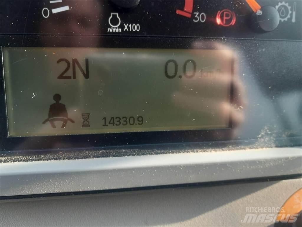 CAT 950M 轮式装载机