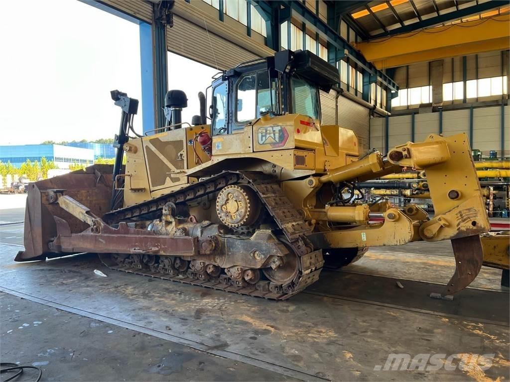 CAT D8T 履带式推土机