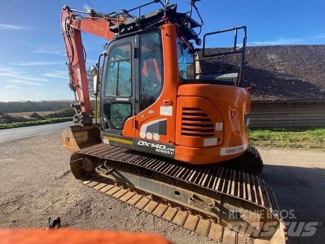 Doosan DX140LCR 履带挖掘机