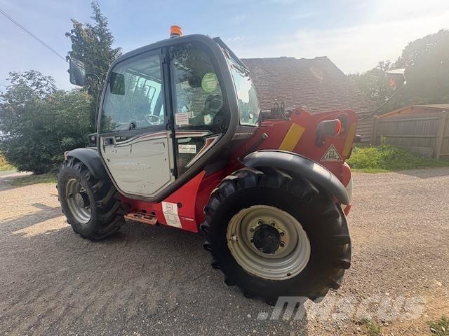 Manitou MT932 伸缩臂叉装车|叉装车
