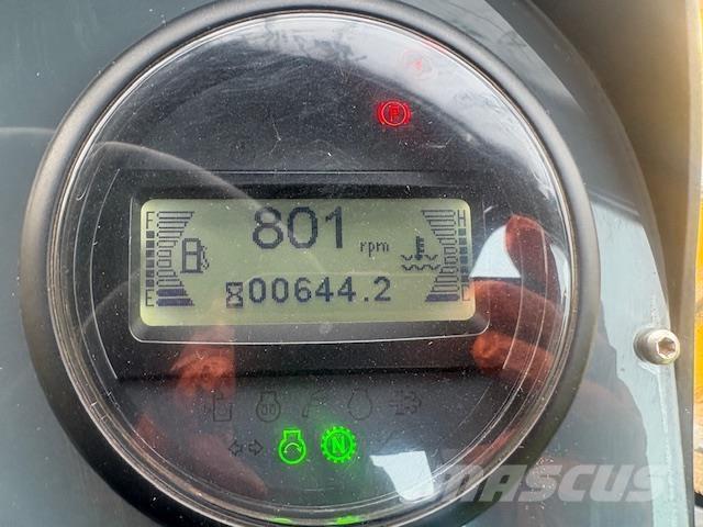 Mecalac 9MDX 翻斗车\公路型自卸车