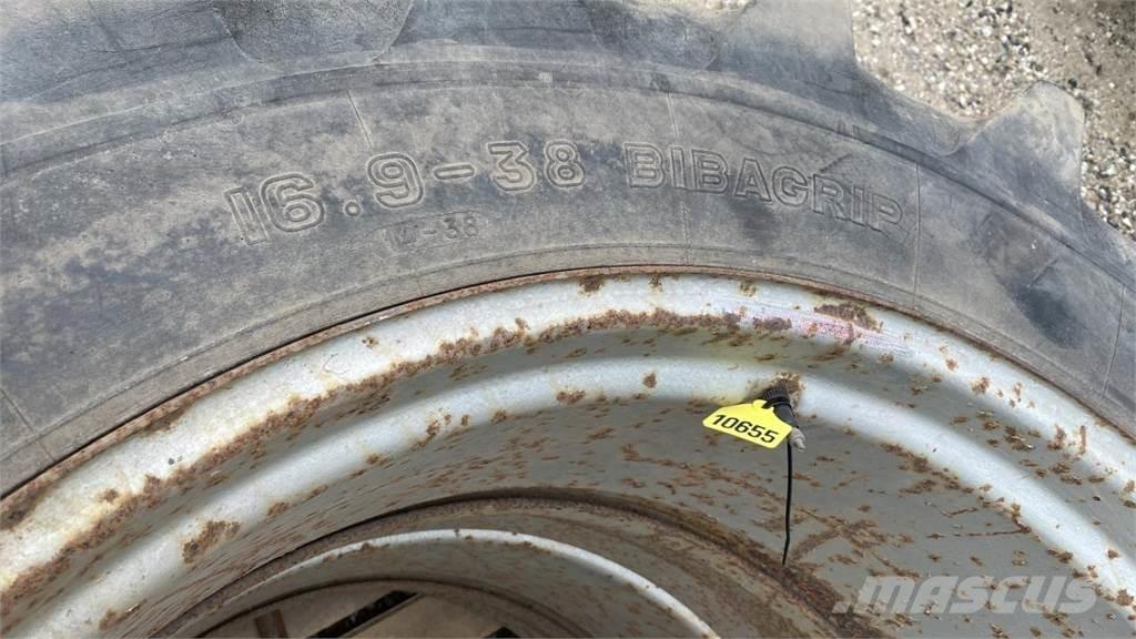  16.9R38 轮胎、车轮、轮圈