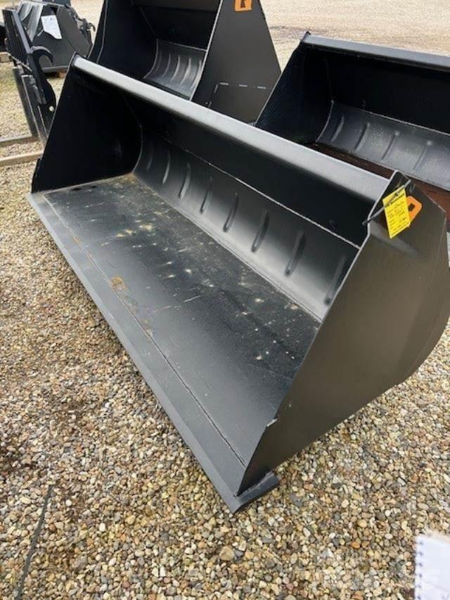 Ålö GM 245 SKOVL 前装载和挖掘机
