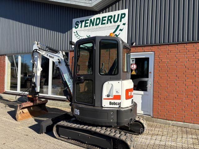Bobcat E26 小型装载机