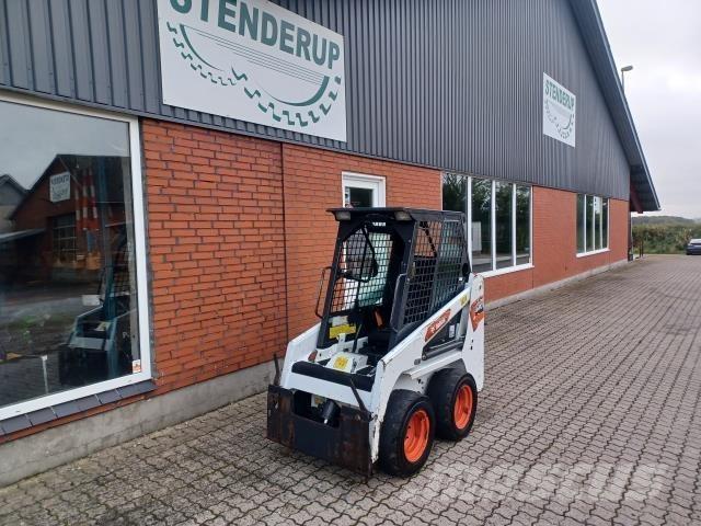 Bobcat S70 小型装载机