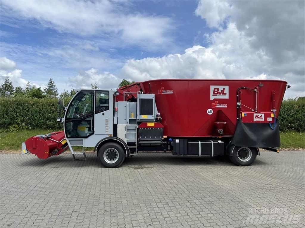 BvL SELVKØRENDE 青饲料搬运车