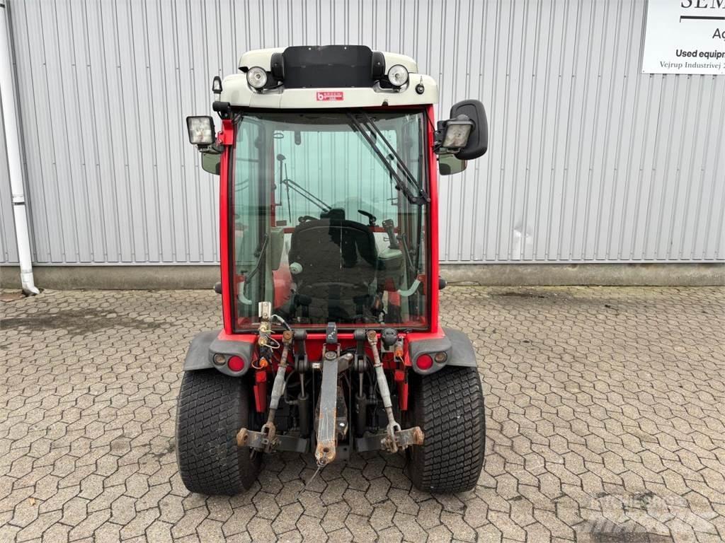 Carraro TTR 4400 小型拖拉机