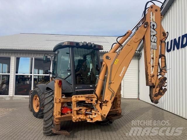 CASE 695 SUPER R 反铲装载机