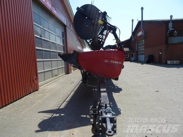 Case IH 30F 联合收割机头