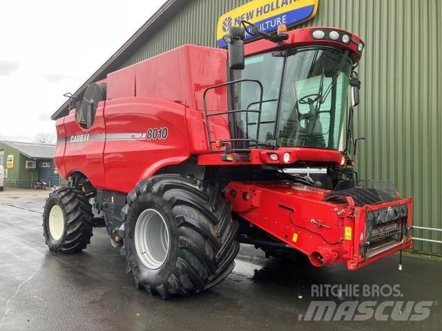Case IH 8010 联合收割机