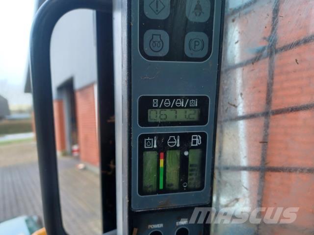 CASE SV185 小型装载机