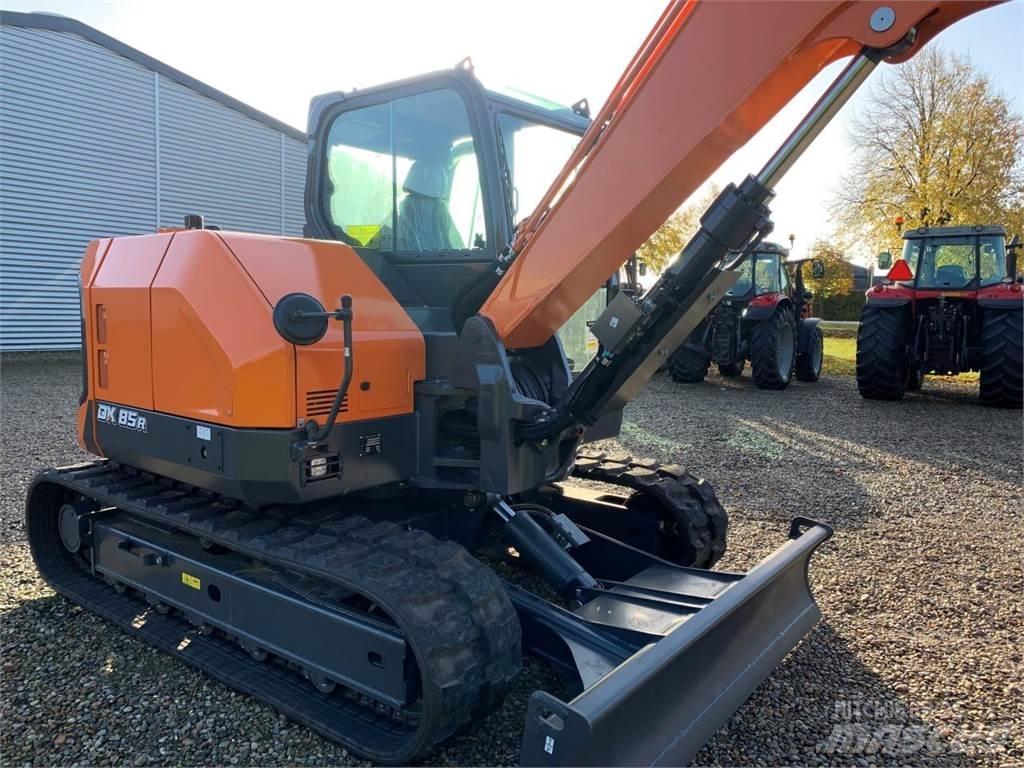 Develon DX85R-7 小型挖掘机