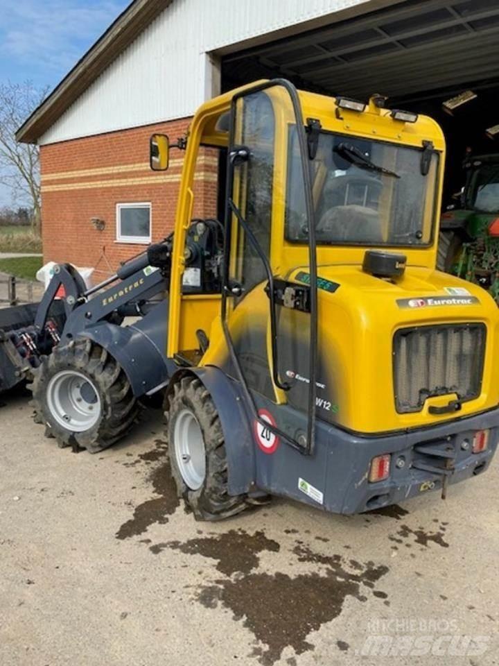 Eurotrac W12 小型装载机