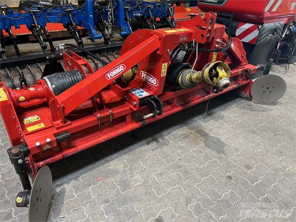 Forigo G45-300 捡石机