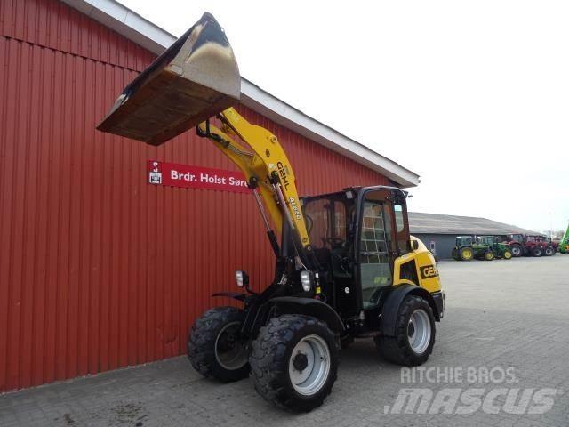 Gehl 650 小型装载机
