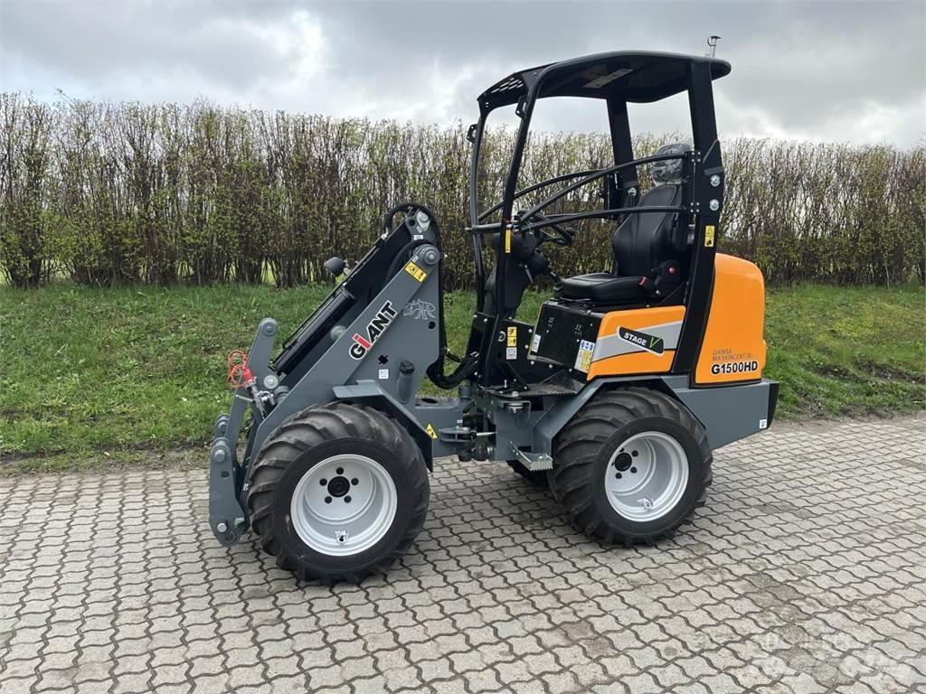 GiANT G1500 小型装载机