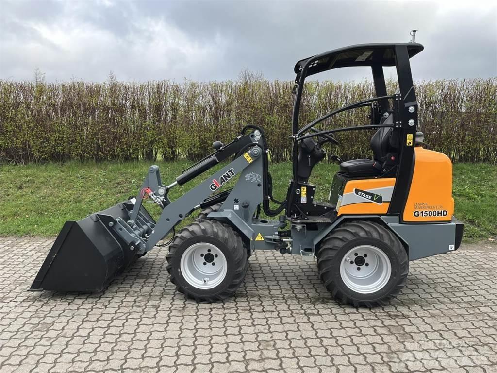 GiANT G1500 小型装载机