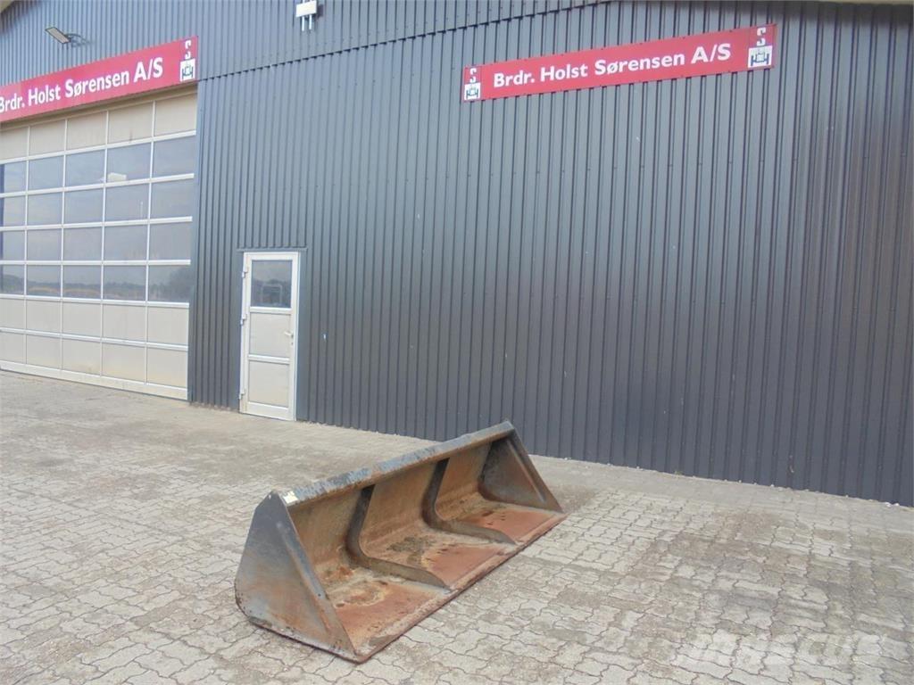 Hauer 2,4 M 其他拖拉机配件