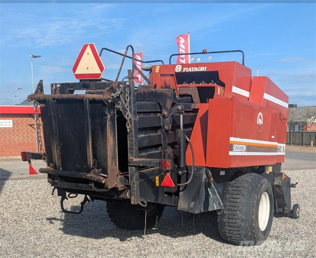 Hesston 4860 方捆打捆机