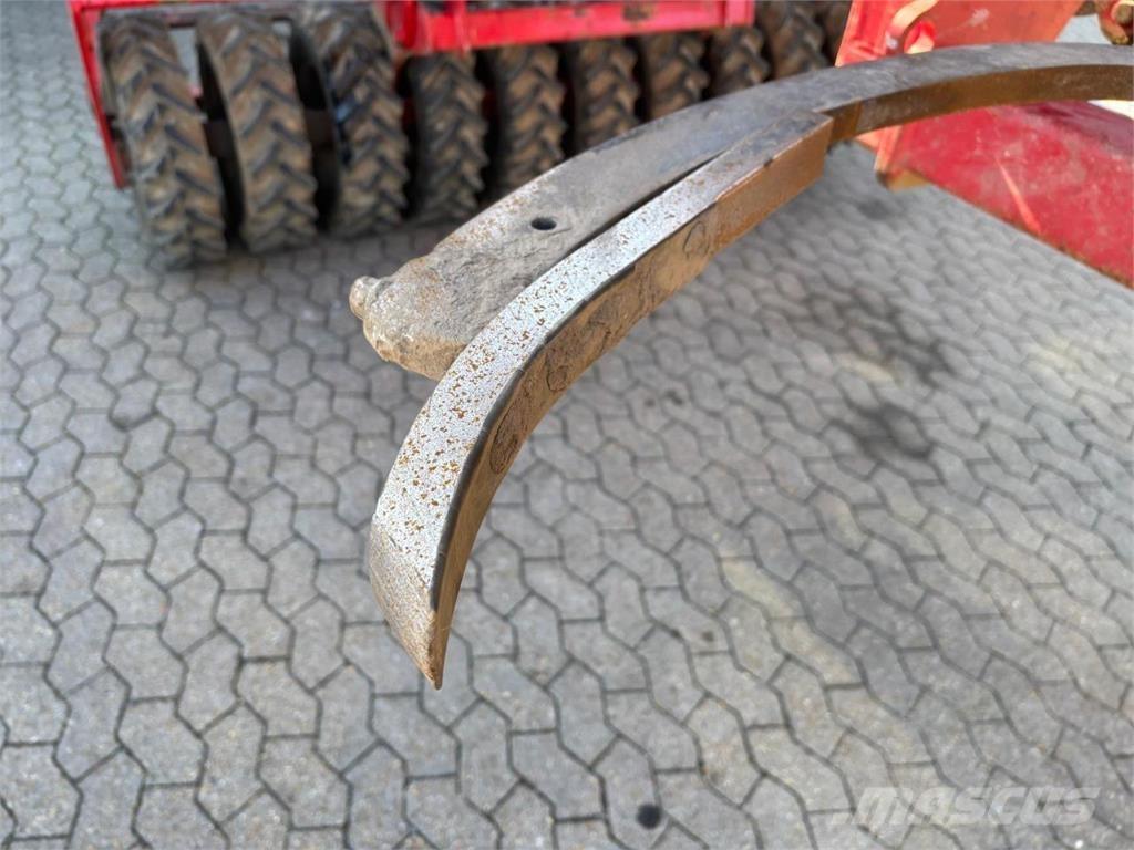 Horsch Tiger 6 MT 钉齿耙