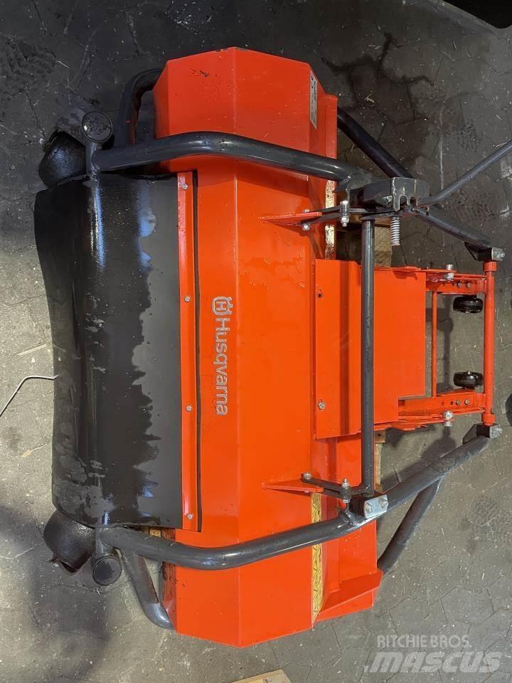 Husqvarna P100 割草机