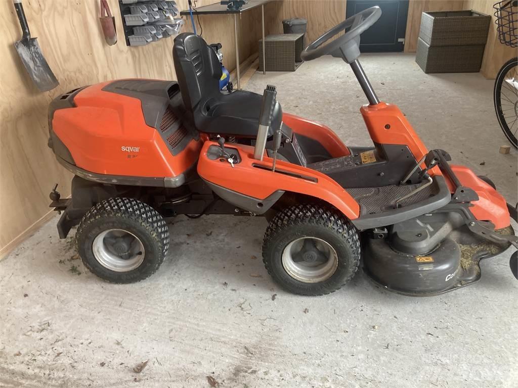 Husqvarna R214TC 割草机