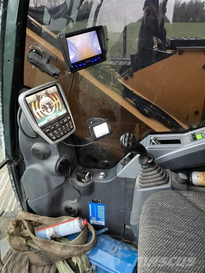 Hyundai HX 145 履带挖掘机