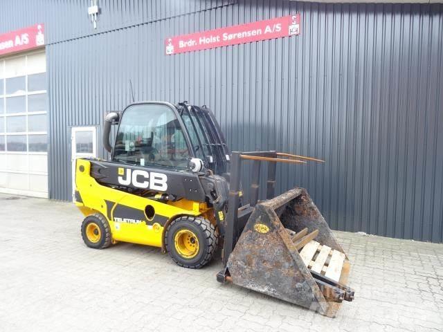 JCB 30D 伸缩臂叉装车|叉装车