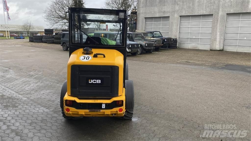 JCB 403 小型装载机