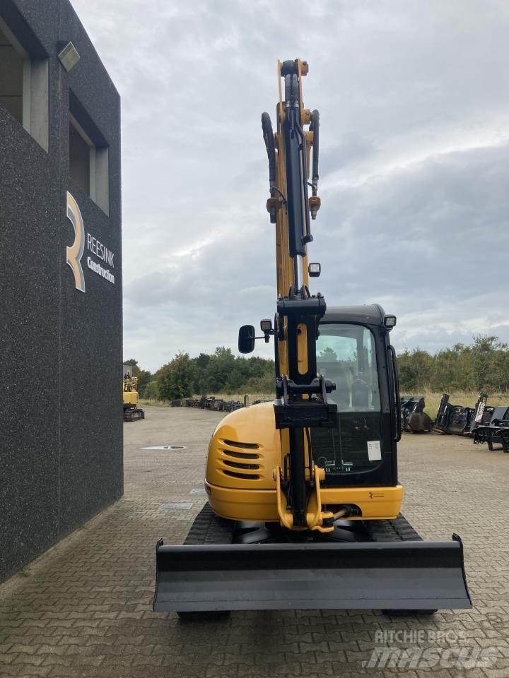 JCB 8040 ZTS 小型挖掘机