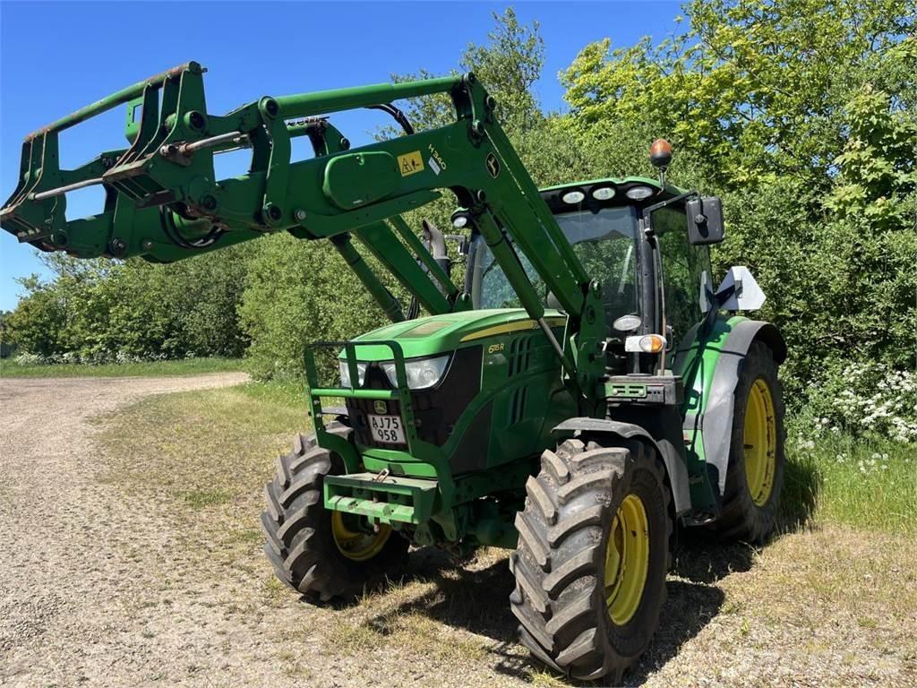 John Deere 6115 R 拖拉机/农用车