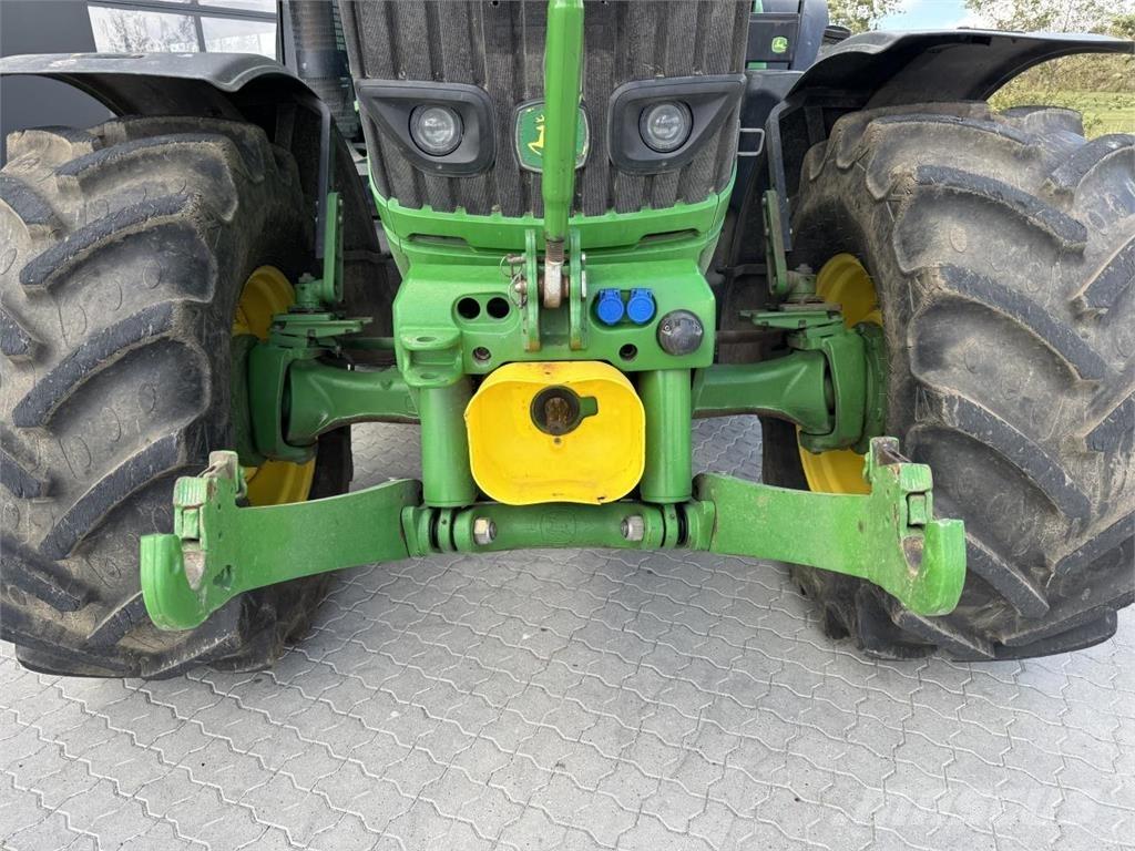 John Deere 6210 拖拉机/农用车