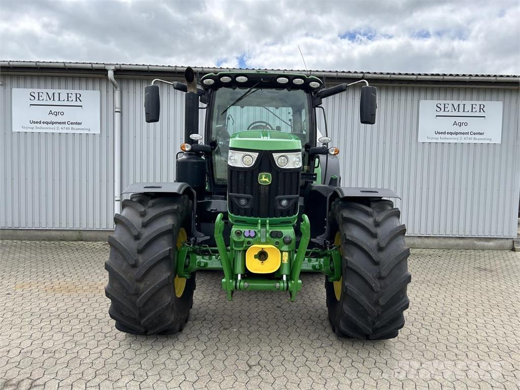 John Deere 6215R 拖拉机/农用车