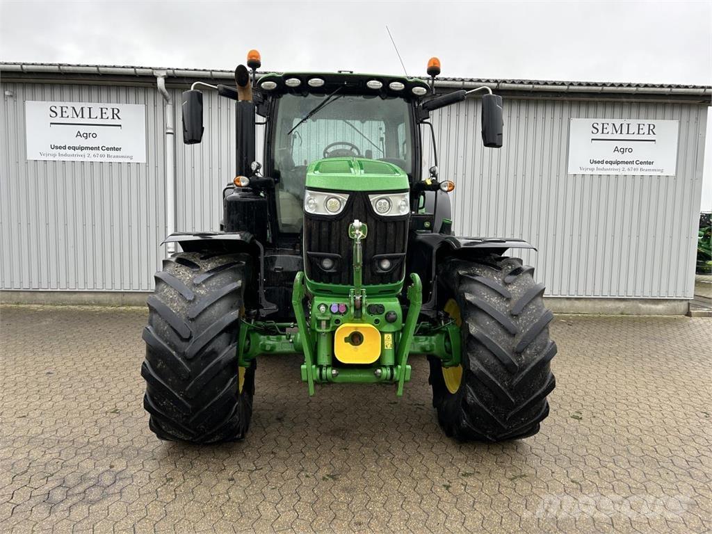 John Deere 6215R 拖拉机/农用车