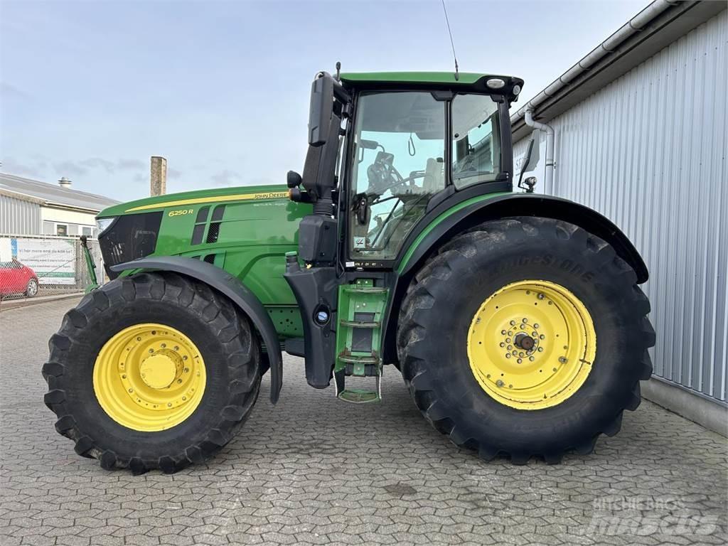 John Deere 6250R 拖拉机/农用车