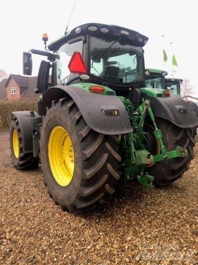 John Deere 6250R 拖拉机/农用车