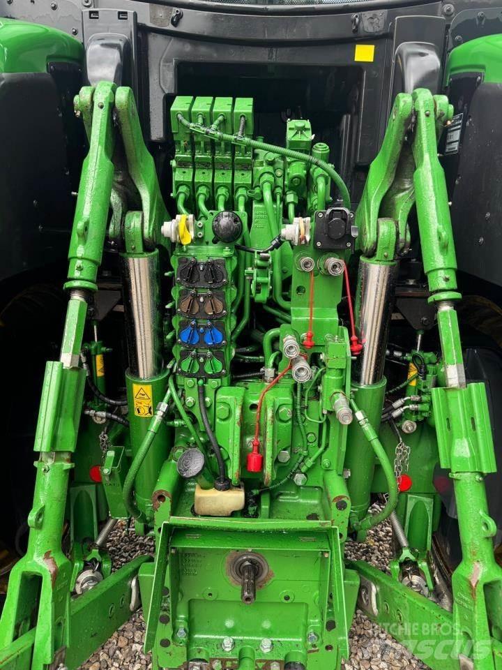 John Deere 6250R 拖拉机/农用车