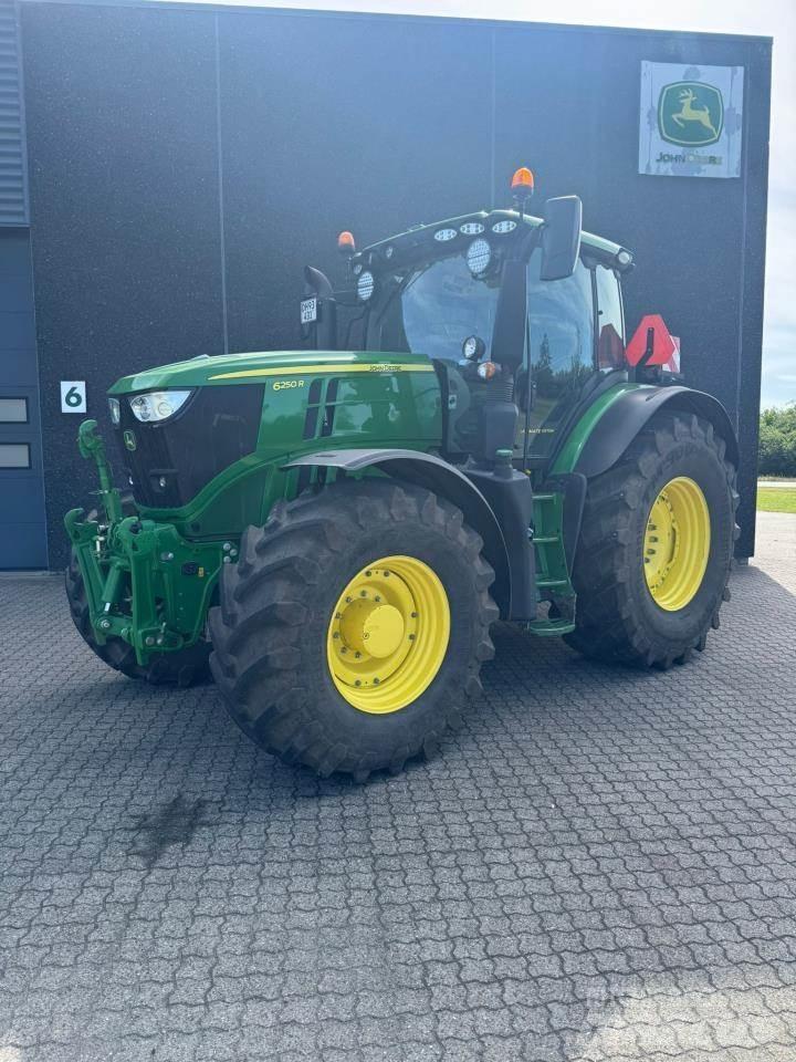 John Deere 6250R 拖拉机/农用车