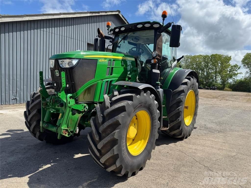 John Deere 6250R 拖拉机/农用车