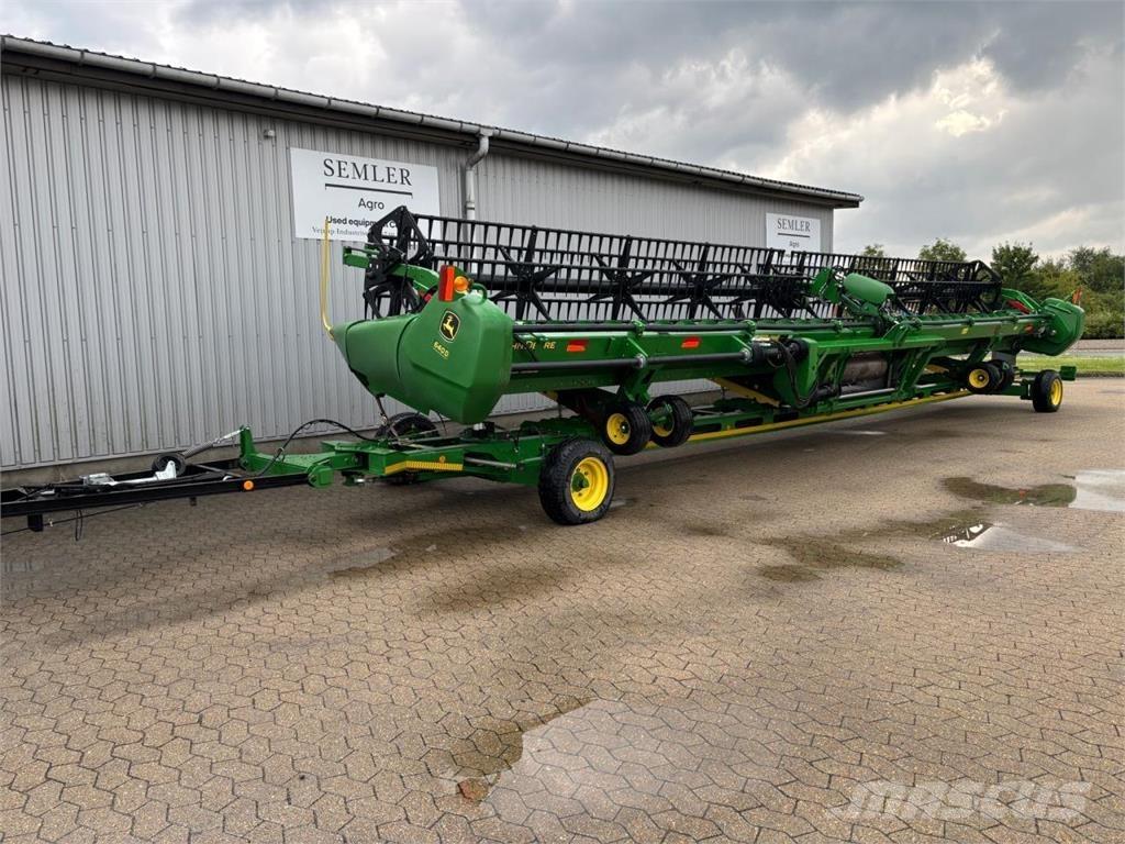 John Deere 640D 联合收割机头