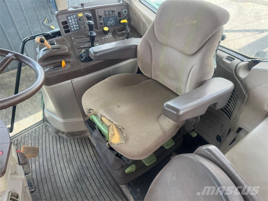 John Deere 6820 拖拉机/农用车