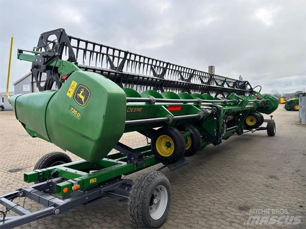 John Deere 735D 联合收割机头