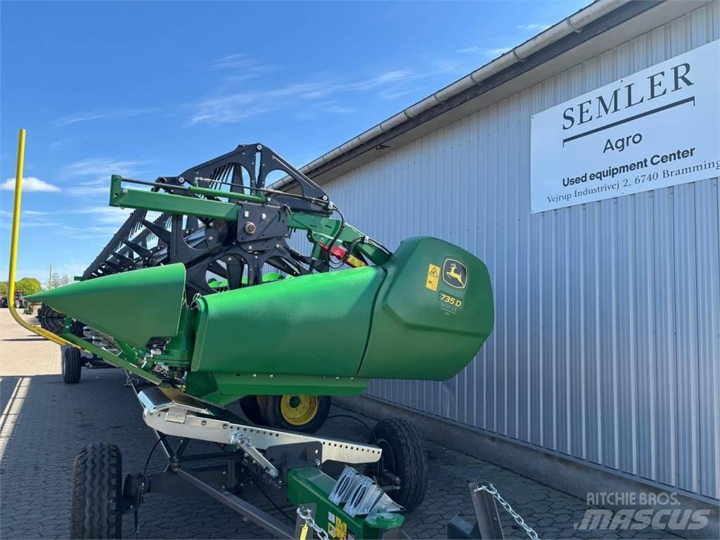 John Deere 735D 联合收割机头