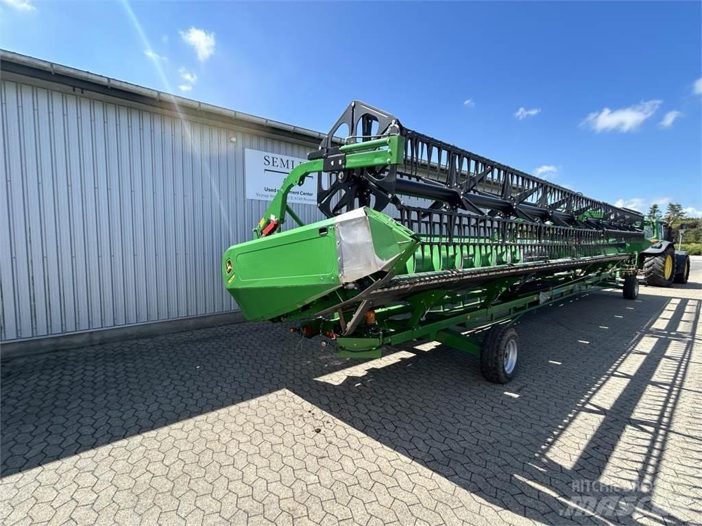 John Deere 740PF 联合收割机头
