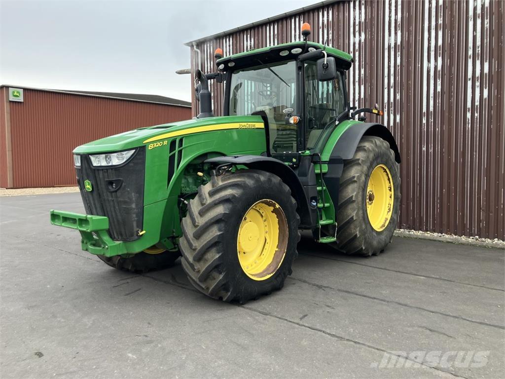John Deere 8320R 拖拉机/农用车